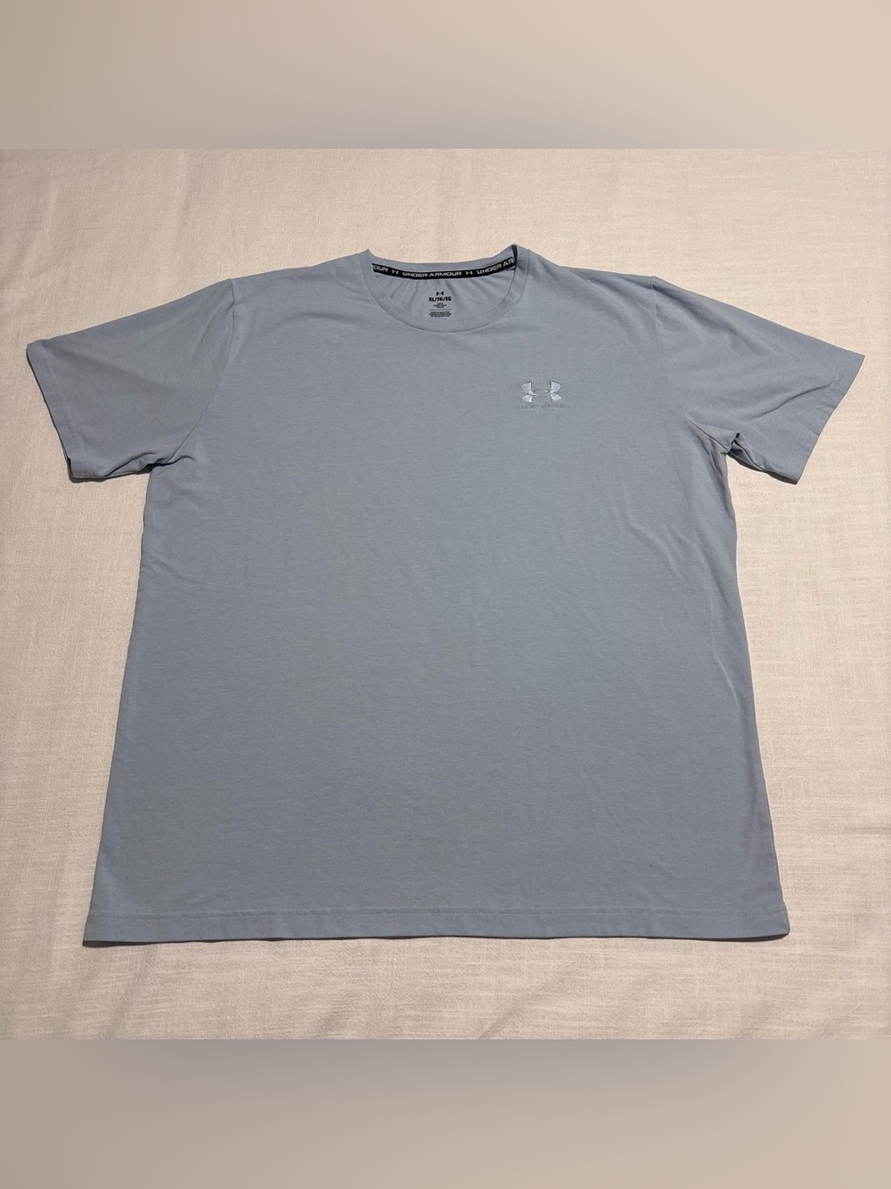 Mens Under Armour Small Logo Short Sleeve Tee | Light Blue | Size XL | Loose Fit